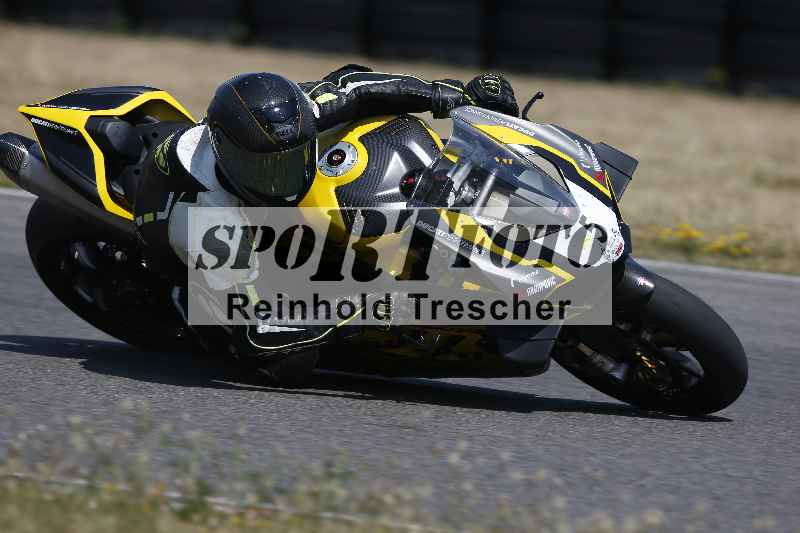 /Archiv-2023/28 05.06.2023 Moto Club Anneau du Rhin/rouge-expert/5